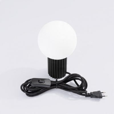 Lampa biurkowa HALO czarna stojąca ryflowany korpus nowoczesny design G9 SOLLUX (SL.1716)