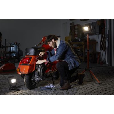Naświetlacz LED 50W 4500lm 4000K IP65 Szary WORKLIGHTS S-STAND przenośny 4058075213876 LEDVANCE (4058075213876)