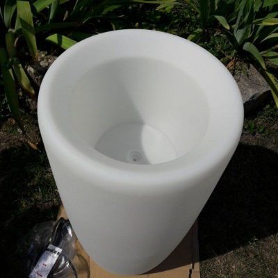 Nowodvorski lampa stojąca zewnętrzna (świecąca donica) Flowerpot M E27 biała 9712 (9712)